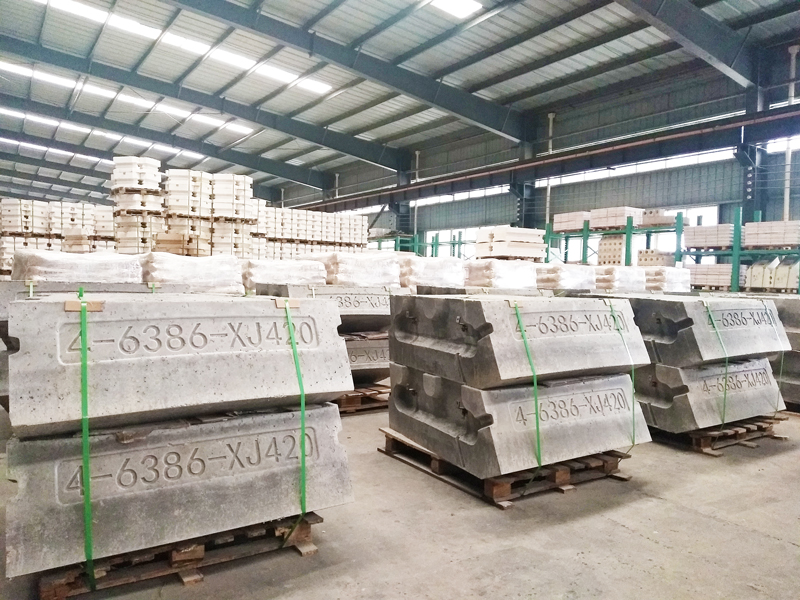 岳陽安達,蓄熱球,耐火材料,不粘鋁澆注料,預制件,磷酸鹽磚